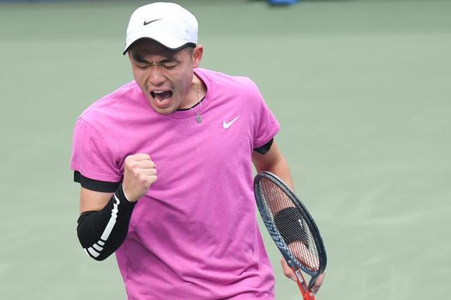 同时保持文 同时保持文