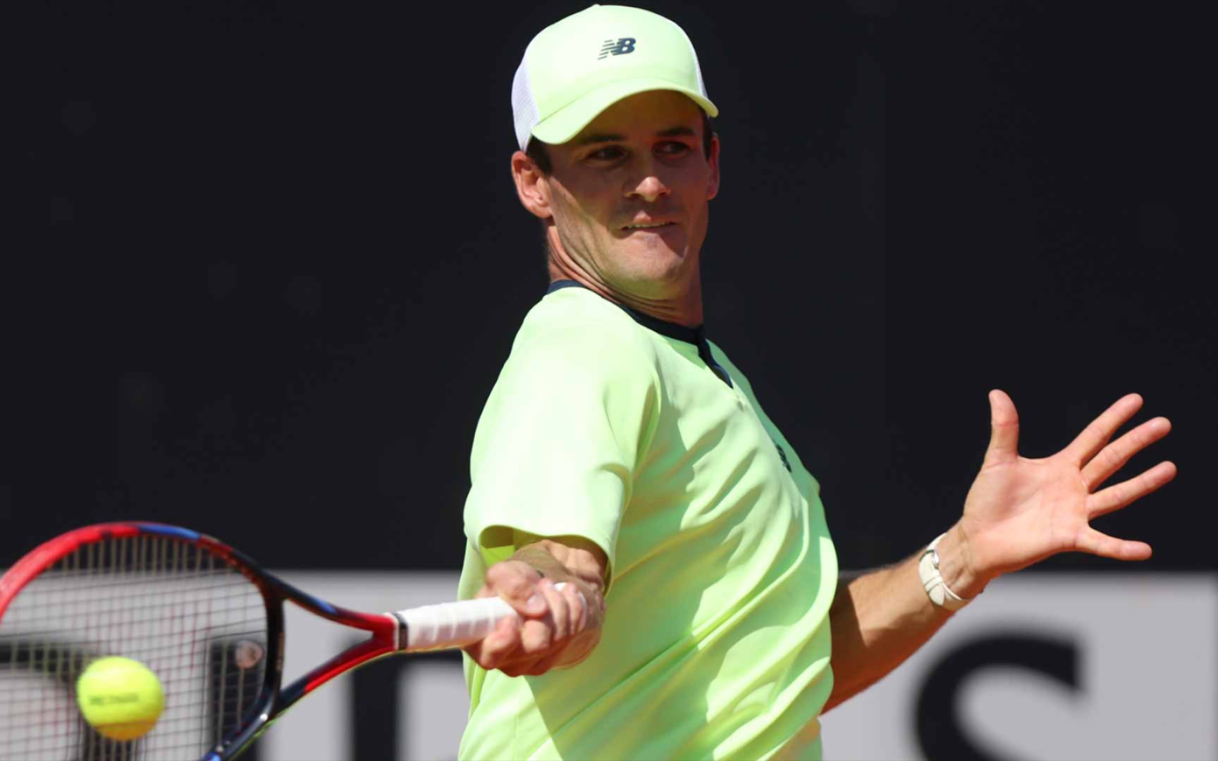 在小禁区外 在小禁区外